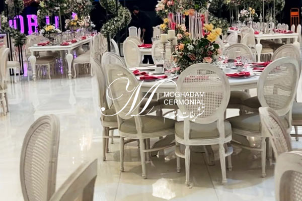 ظرفیت و امکانات باغ عمارت ملورین